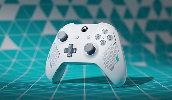 清新白配色：Microsoft 微软 发布 Sport White Special Edition“运动白”手柄和充电底座
