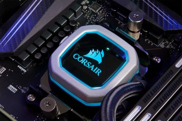 RGB幻彩同步、风扇智能启停：CORSAIR 美商海盗船 发布 H110i PRO 水冷散热器