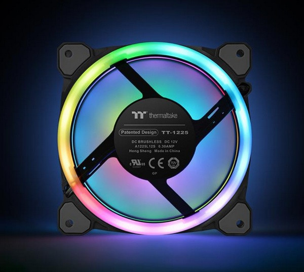 支持亚马逊Alexa AI语音操控：Thermaltake 曜越 发布 Riing Trio 12 RGB 水冷风扇