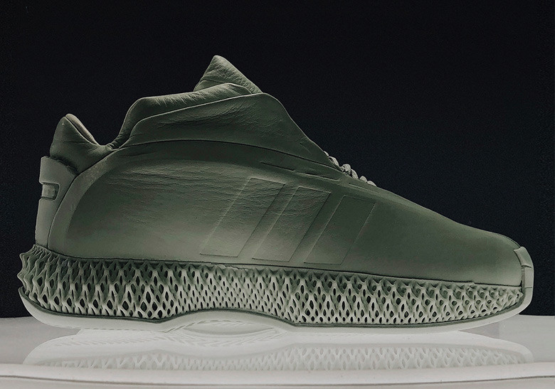 adidas FUTURECRAFT 4D大底找上ZX4000，又一混血鞋款