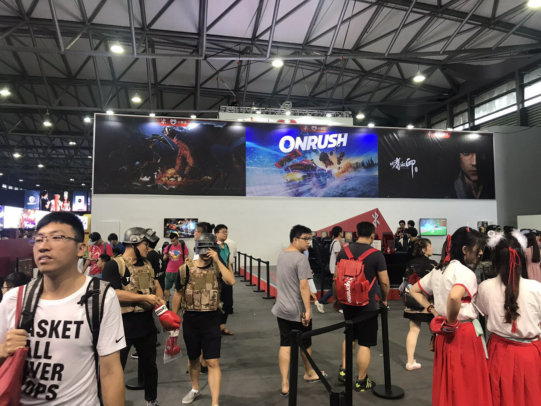 Z+新游戏电脑终亮相：subor 小霸王 ChinaJoy2018现场报道