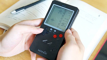 好物种草 篇九：抖音红人新玩物！这个掌机充电宝，让我手机充电时不无聊！ 