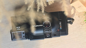 菲摄不可 篇五：叶说胶片之太空胶囊Olympus 奥林巴斯 XA 旁轴胶卷相机开箱