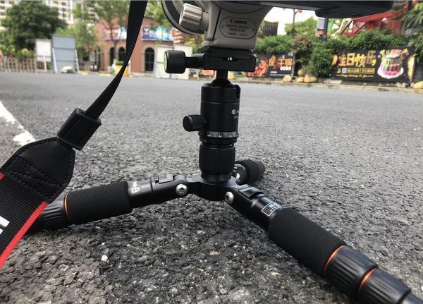 迷你脚架也能扛小白兔？富图宝 M-4S 三脚架 使用测评