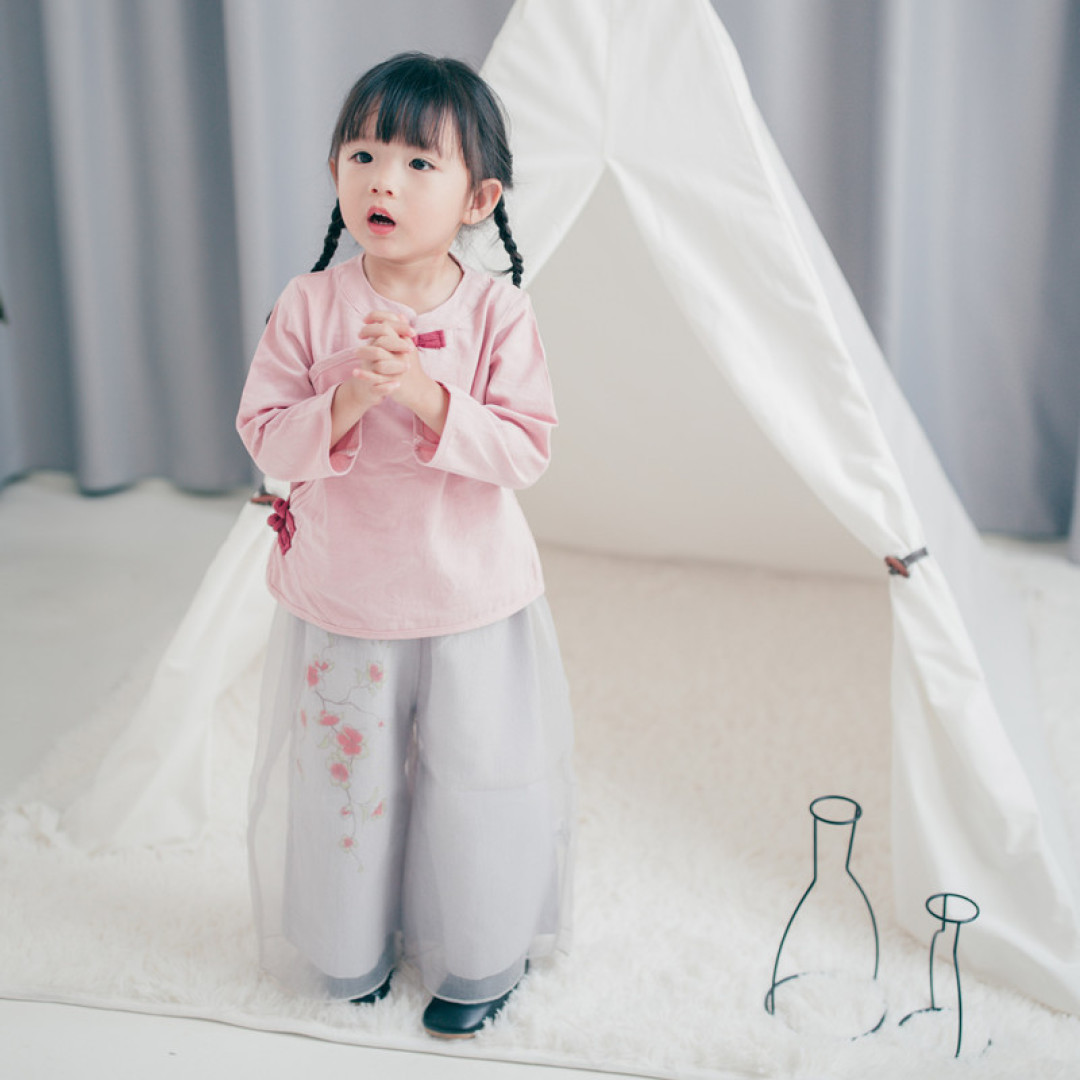 淘宝最具仪式感的40件汉服童装，体验传统文化特色，中秋国庆给娃穿起来！