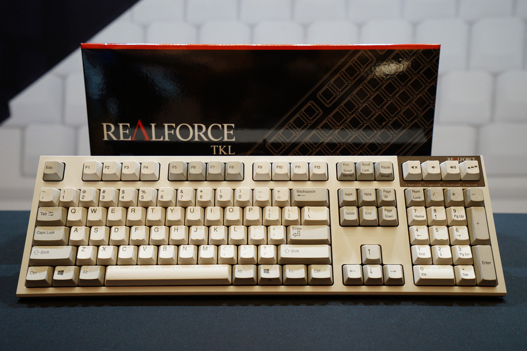 静电容键盘国行新势力：RealForce 发布 16 款 R2 系列新品