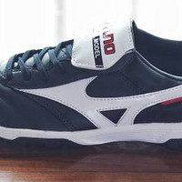 美津浓 莫雷拉 II AS 顶级袋鼠皮足球鞋购买理由(价格|鞋底)