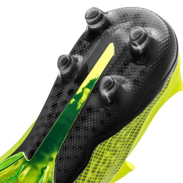 极速之光：adidas 阿迪达斯 推出全新配色版 X 18+ 足球鞋