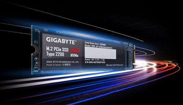 PCIE x2通道：GIGABYTE 技嘉 发布 NVMe M.2 SSD 固态硬盘
