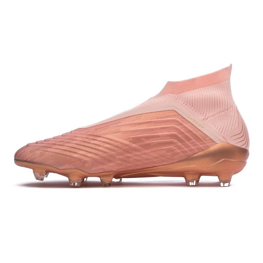 光之魅影：adidas 阿迪达斯 推出 Spectral Mode Pack版 Predator 18+FG/AG 足球鞋