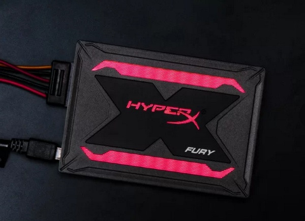 RGB幻彩背光：Kingston 金士顿 发布 HyperX Fury RGB 固态硬盘