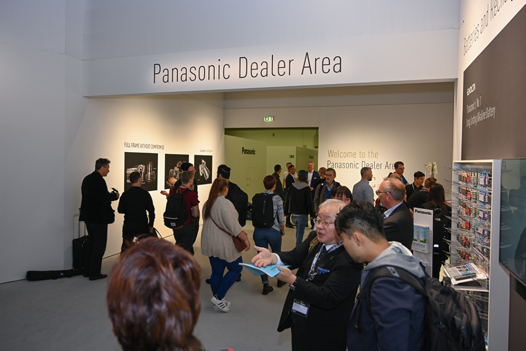 Photokina2018:两款L卡口全画幅微单让松下展台成为全场焦点