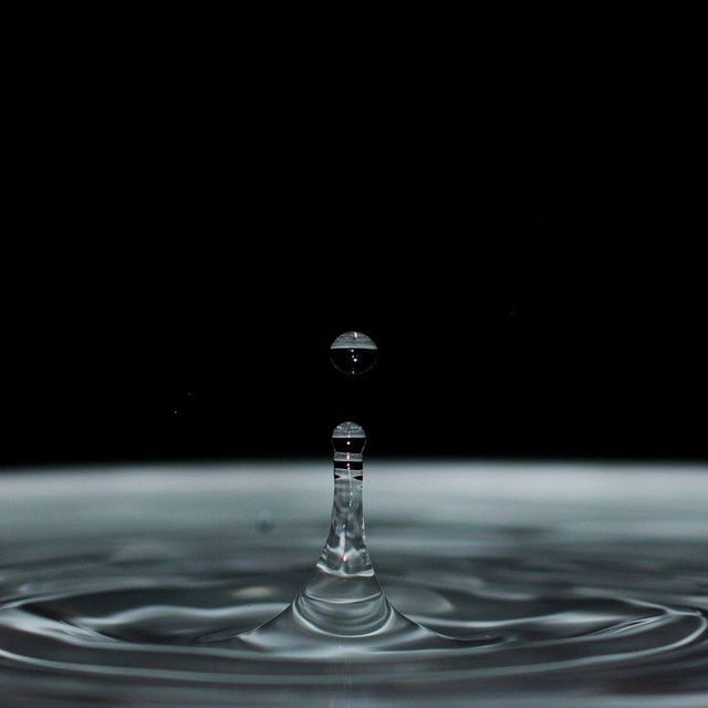 brita过滤壶出来的水居然就是农夫山泉？！附加矿泉水大比拼