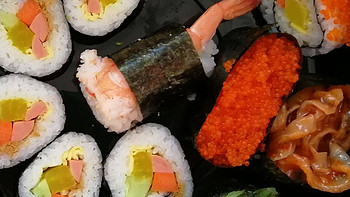 拴住你的小胃胃 篇二：无聊的闲暇时光，不如和喜欢的人一起DIY寿司卷 