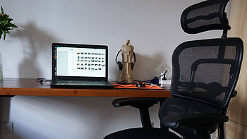对自己的腰好一点，中年油腻男的选择——保友金豪+e人体工学椅