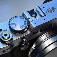 富士X100F的图文 篇一：Fujifilm 富士X100F篇一：与 Nikon 尼康D7200比画质