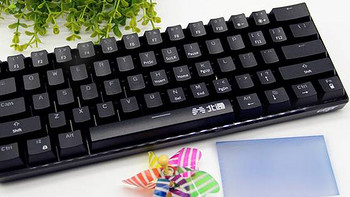 玩手游最好的外设键盘装备—BETOP 北通k1手游键盘