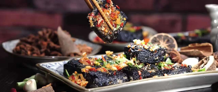  这一次绝对是真香警告！臭豆腐还是长沙的香