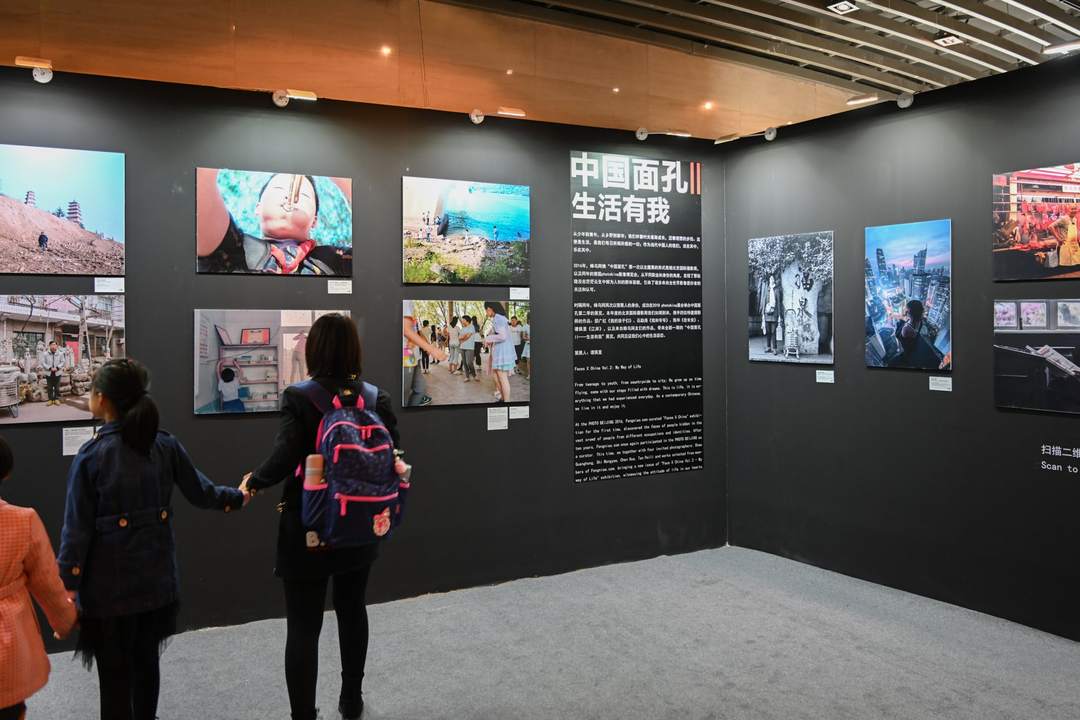 带你逛逛“北京国际摄影周”、“摄影双年展” 看看现场有啥好照片