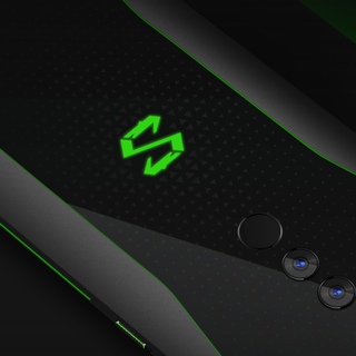 black shark 黑鲨 发布 黑鲨游戏手机 helo,最大10gb内存,rgb灯效 双