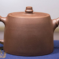 手工制作的宜兴原矿紫砂壶，体会传统饮茶之韵味