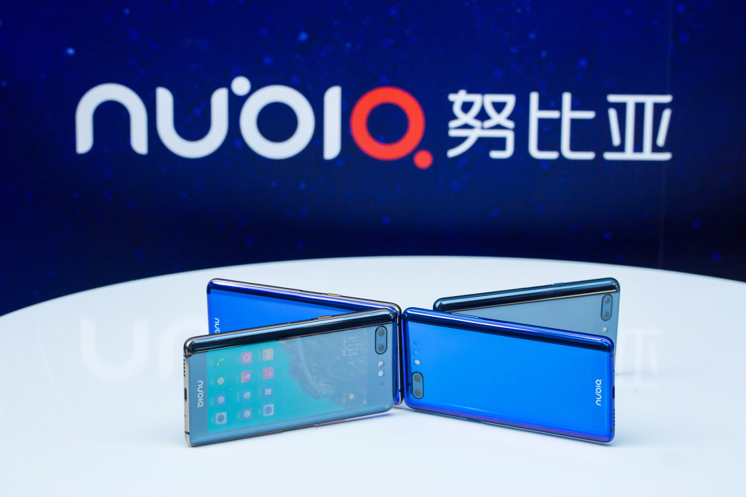 点正了科技树:nubia 努比亚 发布 努比亚 X 双屏智能手机