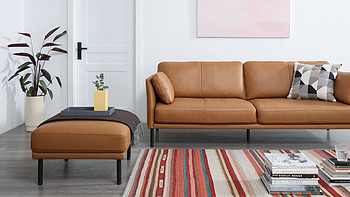 样子生活研究所 篇一：搭配好一款皮沙发，瞬间让你的客厅美得不像话！