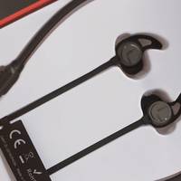 花149元买了个蓝牙耳机送给二狗，试用后决定自留！！！