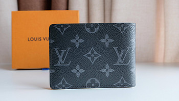 开箱 篇七：号称Louis Vuitton里最薄的男士短款钱包SLENDER开箱文