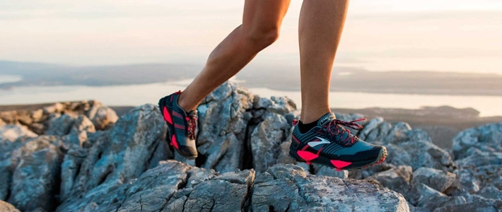  《跑者世界》2018年度评测：越野跑步相关最佳跑鞋汇总（下篇）