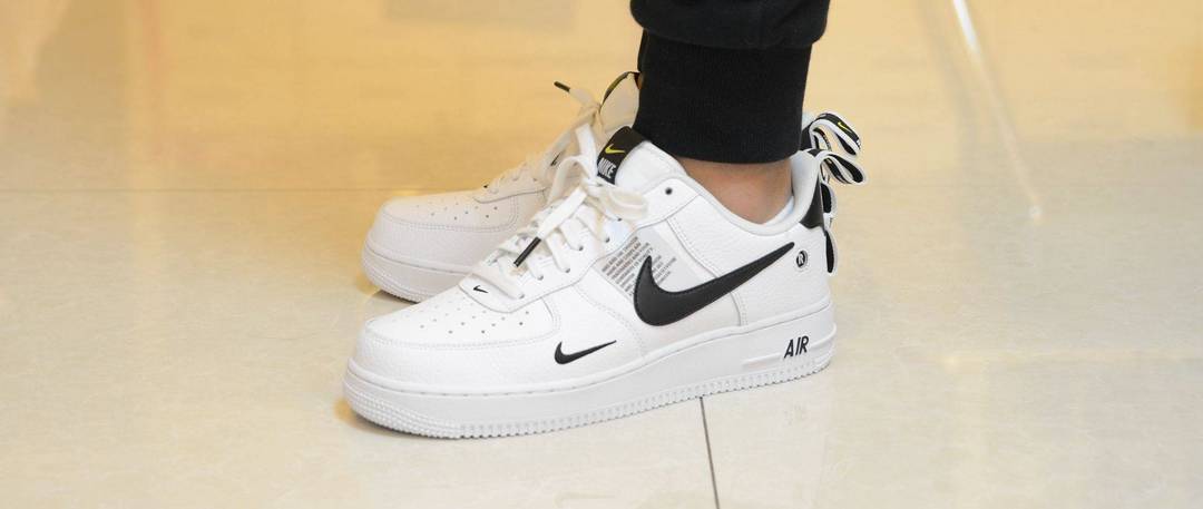 你的鞋柜一定要有一双NIKE AIR FORCE 1