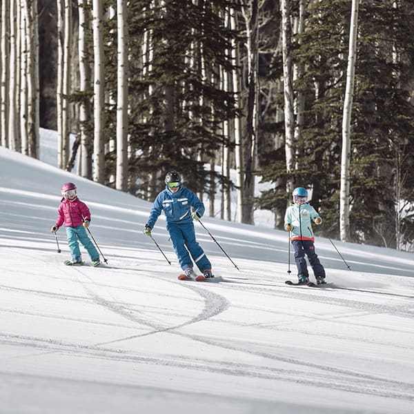 滑向全世界！盘点最适合带孩子出游的滑雪目的地，还有免签国家和省钱攻略