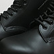 每个男人的战靴：一双黑色Dr. Martens 1460