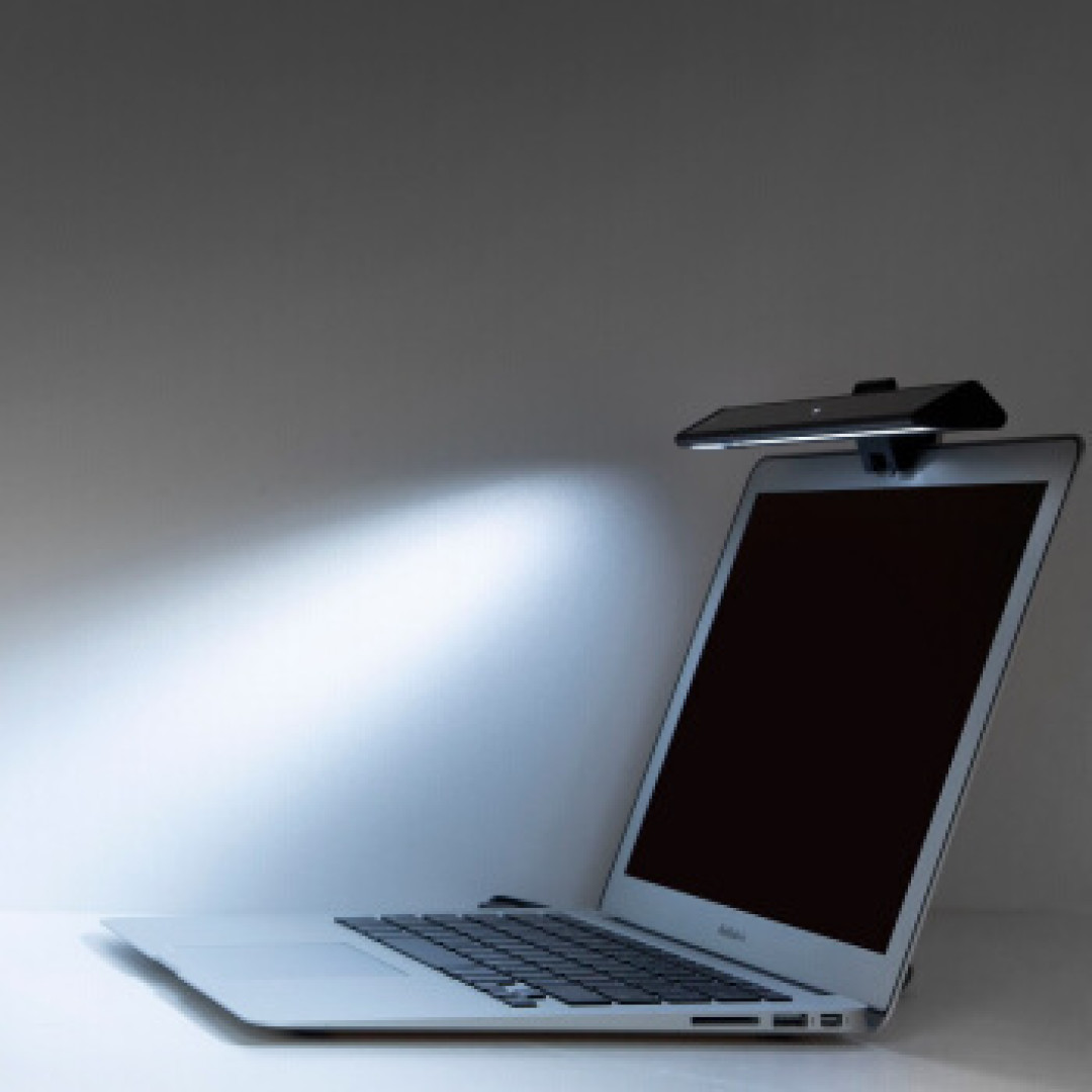 笔记本好搭档，健康护眼明基智能挂灯ScreenBar Lite体验点评
