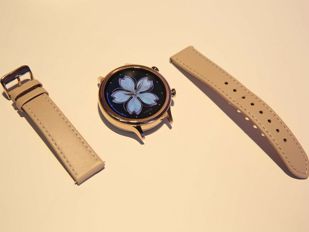 高屏占比+时尚外形设计：出门问问 发布TicWatch C2智能手表