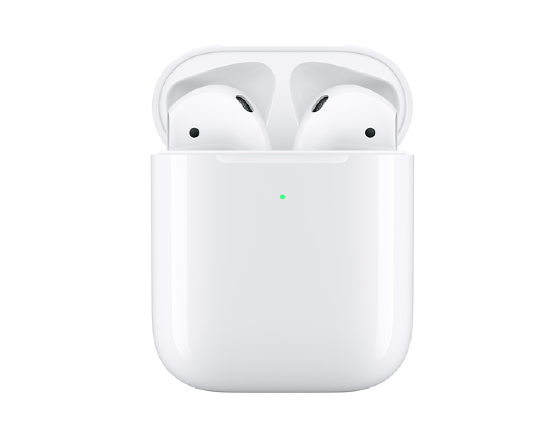 升级H1芯片、可选无线充电盒：Apple 苹果发布新款 AirPods 蓝牙耳机