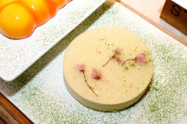 撩爆少女心！樱花主题日料自助盛宴  南京索菲特银河大酒店自助餐