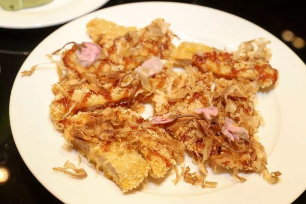 撩爆少女心！樱花主题日料自助盛宴  南京索菲特银河大酒店自助餐