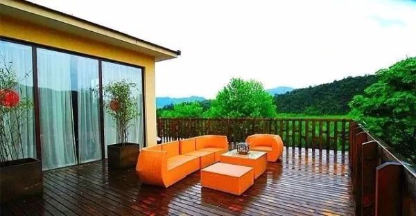 一座颇具唐宋风的竹木民宿,占地3000㎡!莫干西楼度假酒店1晚套餐