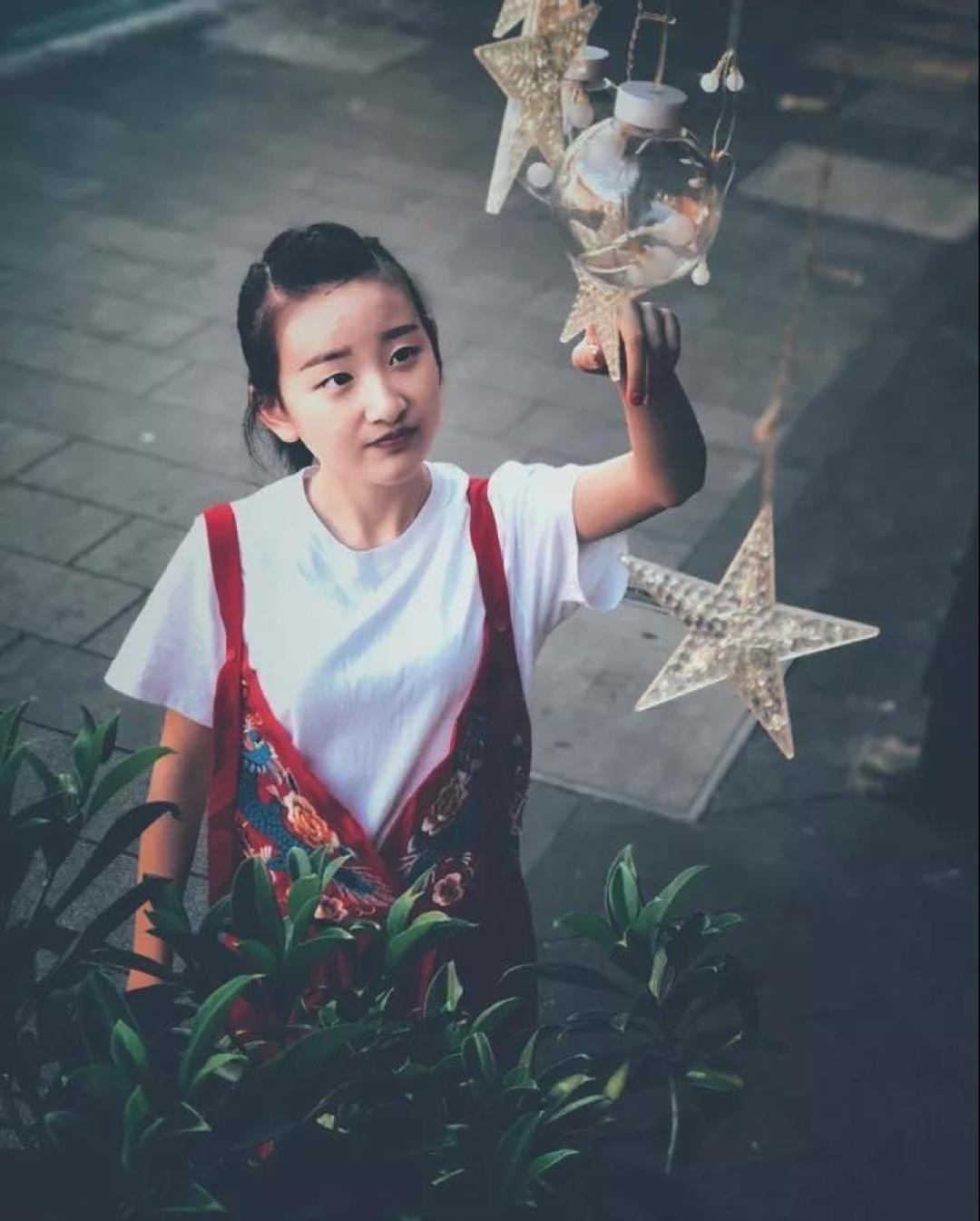 学会改变手机摄影角度的小技巧,让你的照片焕然一新