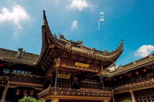 选址宁波CBD，坐拥繁华地段，周末节假日不涨价！宁波华侨温德姆至尊豪廷大酒店1晚套餐