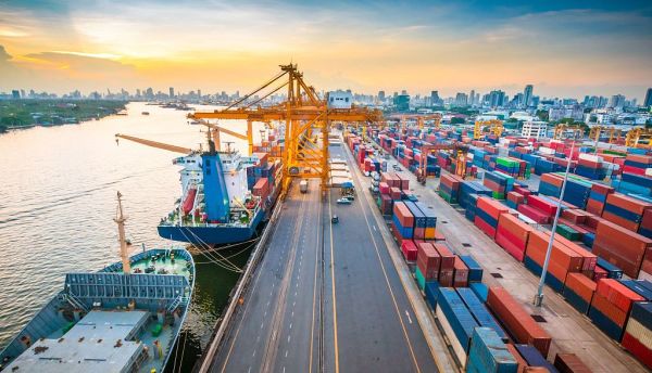 选址宁波CBD，坐拥繁华地段，周末节假日不涨价！宁波华侨温德姆至尊豪廷大酒店1晚套餐