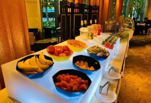 选址宁波CBD，坐拥繁华地段，周末节假日不涨价！宁波华侨温德姆至尊豪廷大酒店1晚套餐