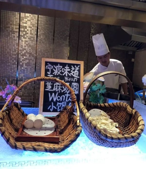 选址宁波CBD，坐拥繁华地段，周末节假日不涨价！宁波华侨温德姆至尊豪廷大酒店1晚套餐