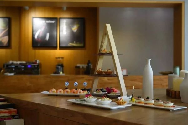 宿江南小岛，看画展，尝美味！嘉兴歌利亚酒店1晚套餐（含双早+下午茶）