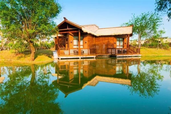 扬州凤凰岛逸扬温泉度假村落1晚套餐 宿70平米景观客房泡汤，含晚餐、下午茶、玩乐项目等