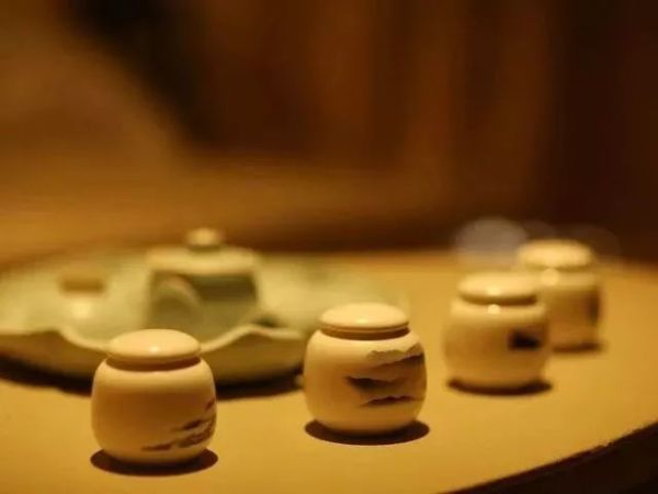 扬州凤凰岛逸扬温泉度假村落1晚套餐 宿70平米景观客房泡汤，含晚餐、下午茶、玩乐项目等