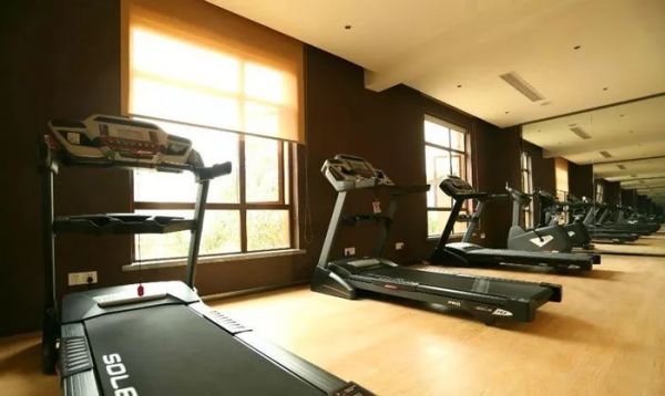 扬州凤凰岛逸扬温泉度假村落1晚套餐 宿70平米景观客房泡汤，含晚餐、下午茶、玩乐项目等
