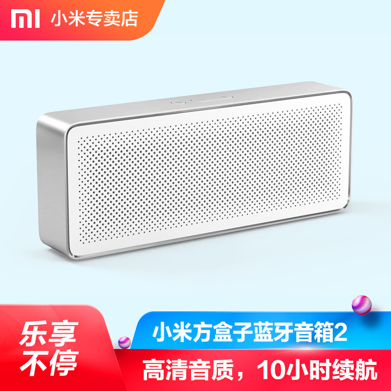 一起SHOW桌面:我的Studio有一个长长的工作台