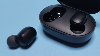 小米耳机 篇二：Redmi AirDots真无线蓝牙耳机简评，续航强劲佩戴舒适